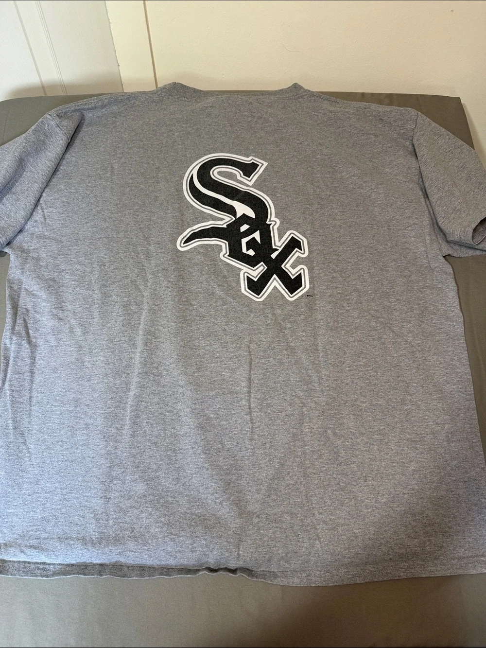 Nike Men’s Heather Gray Graphic Short Sleeve Tee - Black Print